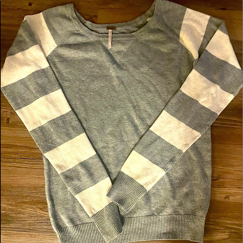 Crew neck sweater